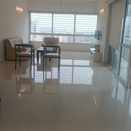 Royal Nest - Luxury Stay-2